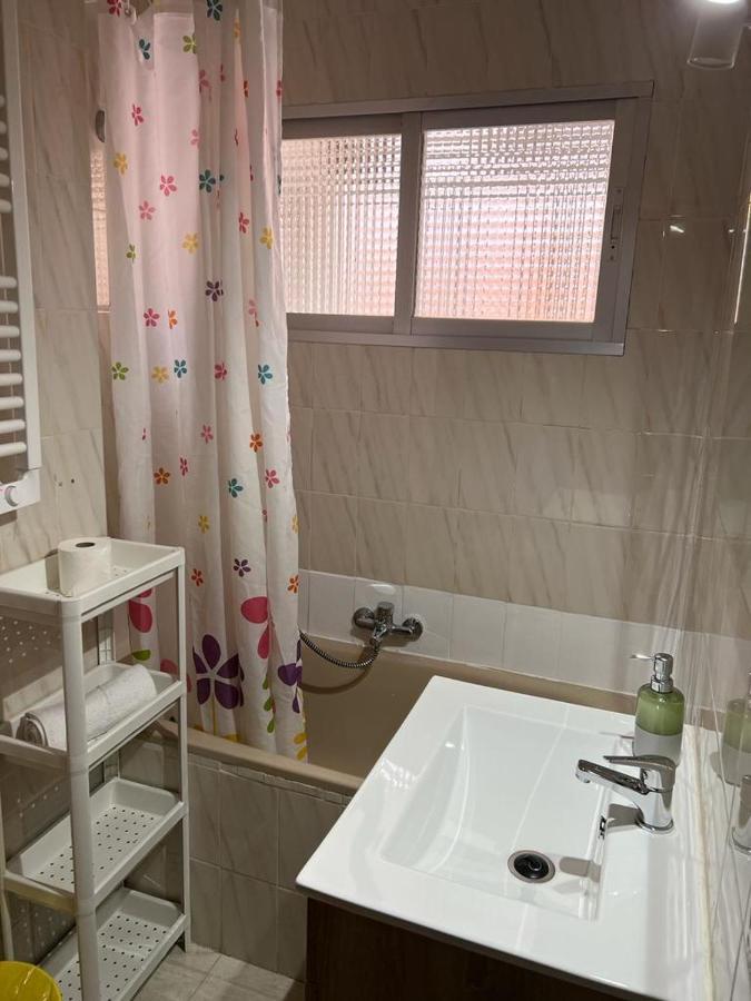 C8 Comodo Piso De 3 Habitaciones Cerca Del Centro De Madrid Eksteriør billede